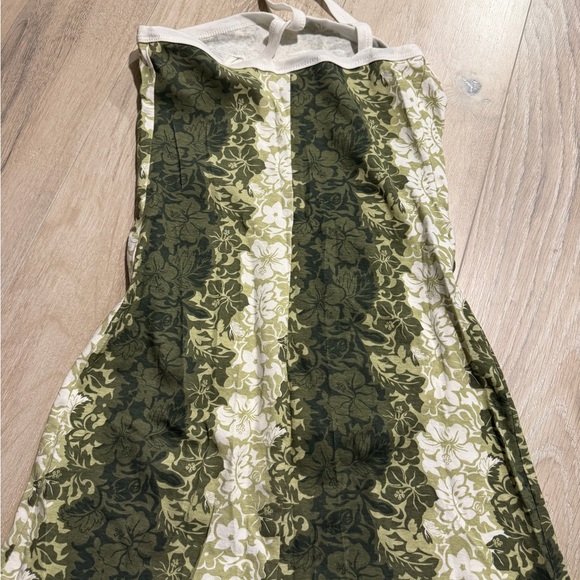 Floral Mini Dress in Green and Cream - Picture 4 of 4